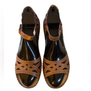 Pikolinos Brown Leather Slingback Heels Size 40 Cutout Comfort Sandals